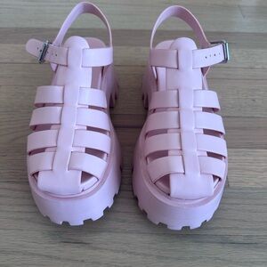 Steve Madden Pink Platform Fisherman Sandals